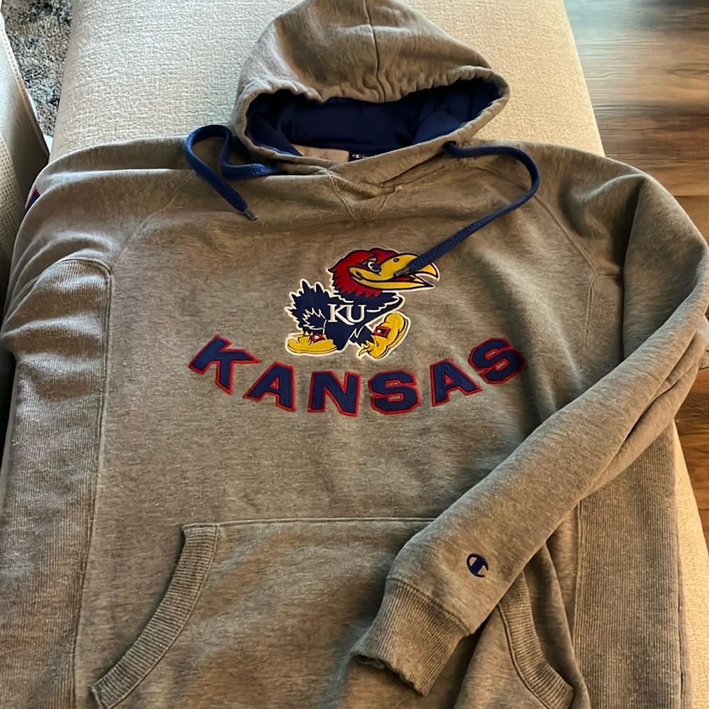 Kansas University Jayhawks Hooded Sweatshirt - Champion Men’s Large
